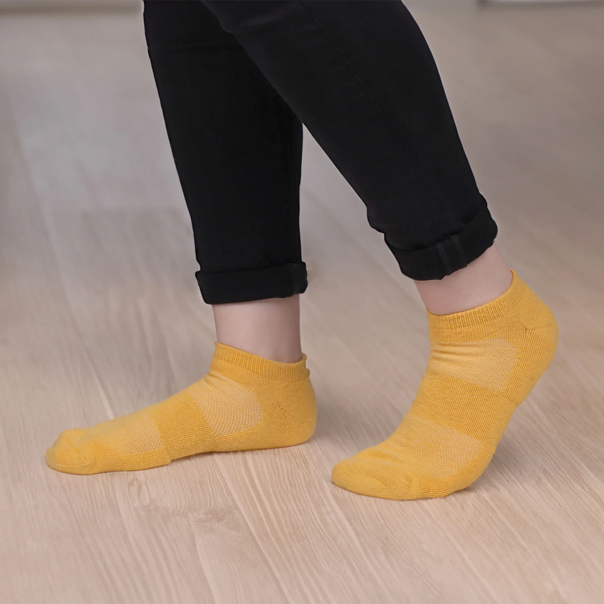 Unisex Bamboo Rayon Wool Blend Athletic Ankle Socks - Image 2