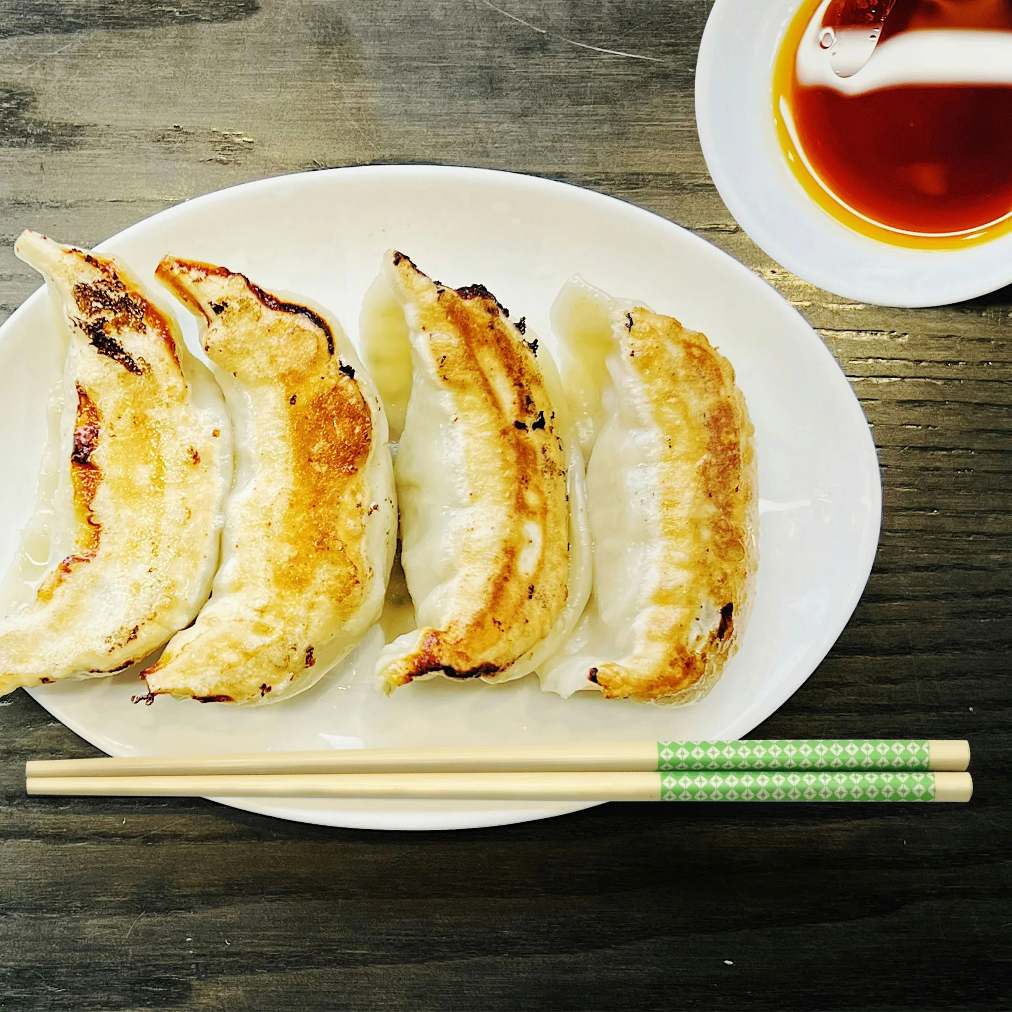 Diamond & Checker Pattern Chopsticks - Image 9