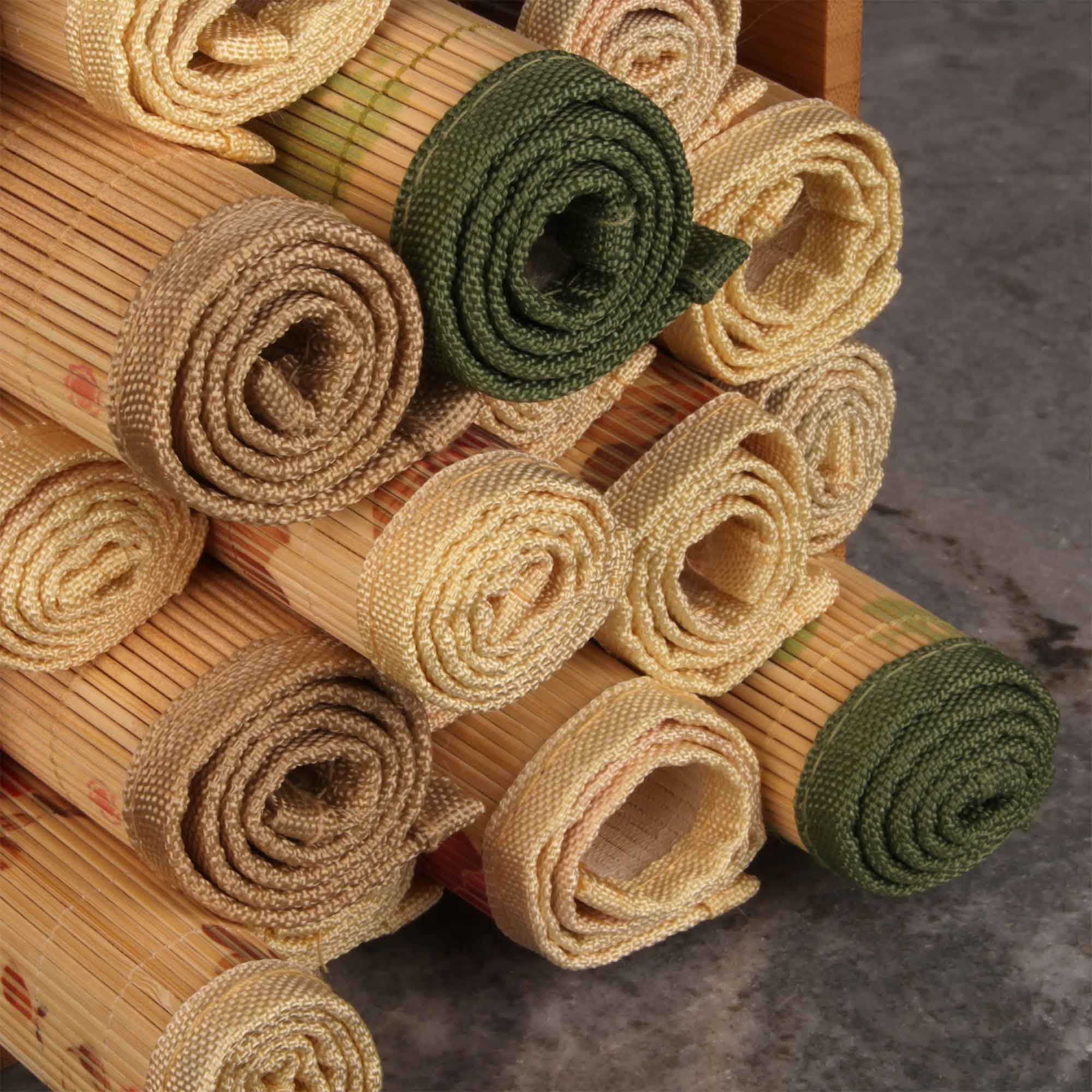 Flower Print Bamboo Placemats - Image 4