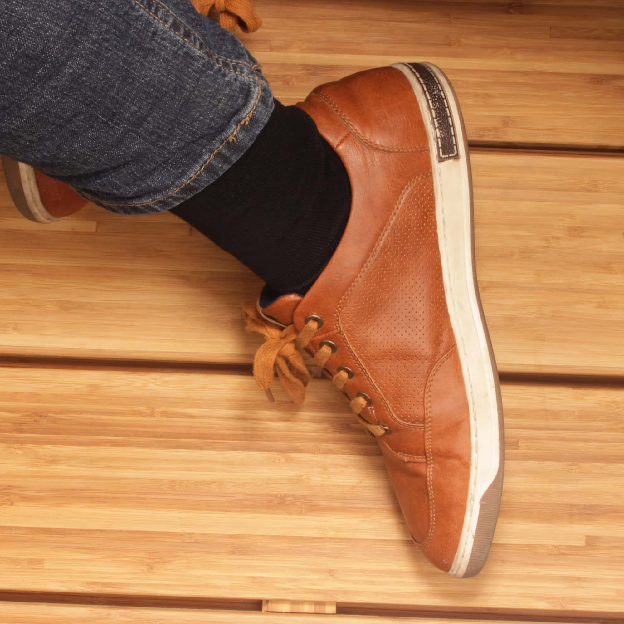 Men's Bamboo Mid-Calf Socks: 8 Pairs - Image 3