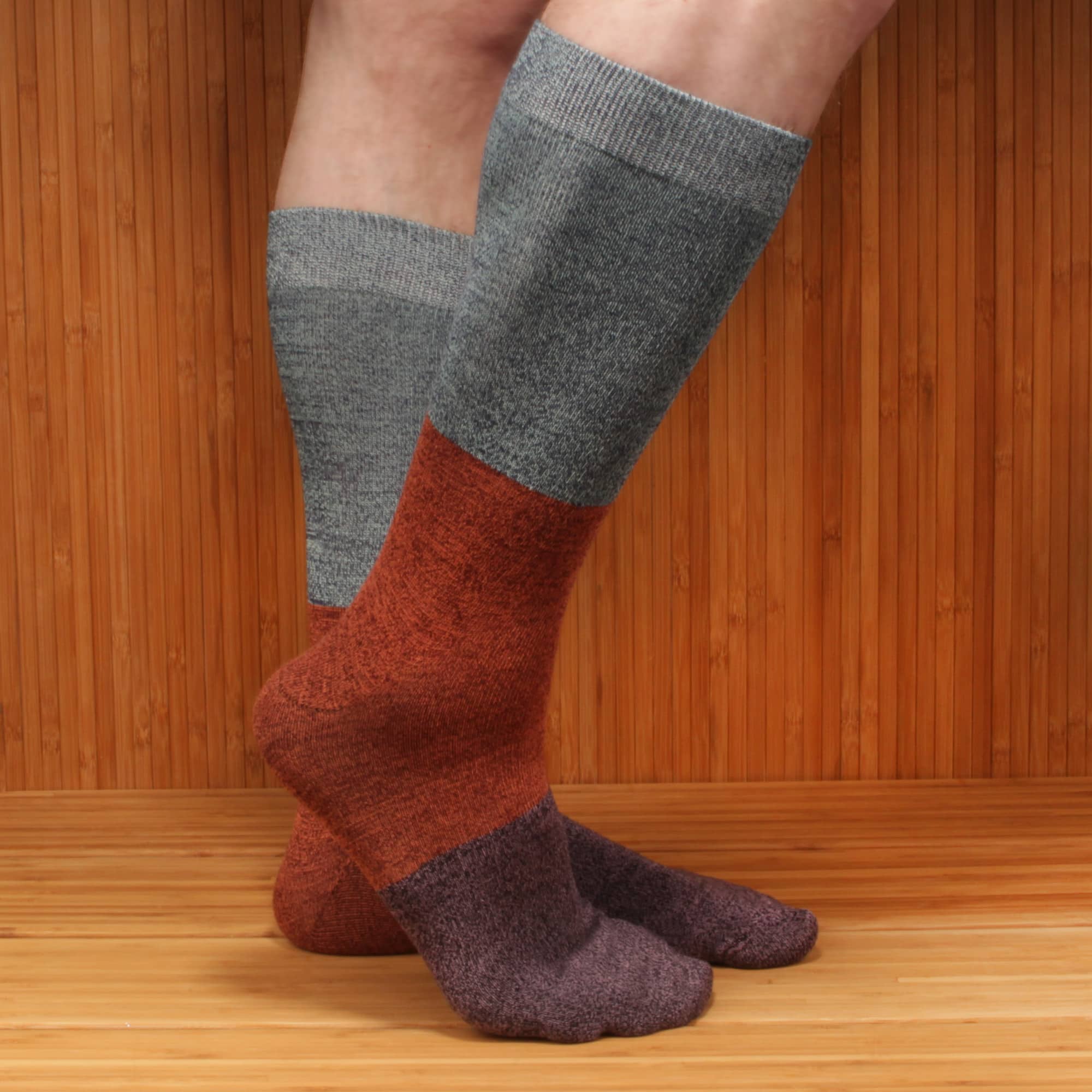 Men's Bamboo Vintage Casual Crew 3 Color Stripe Socks - Image 4