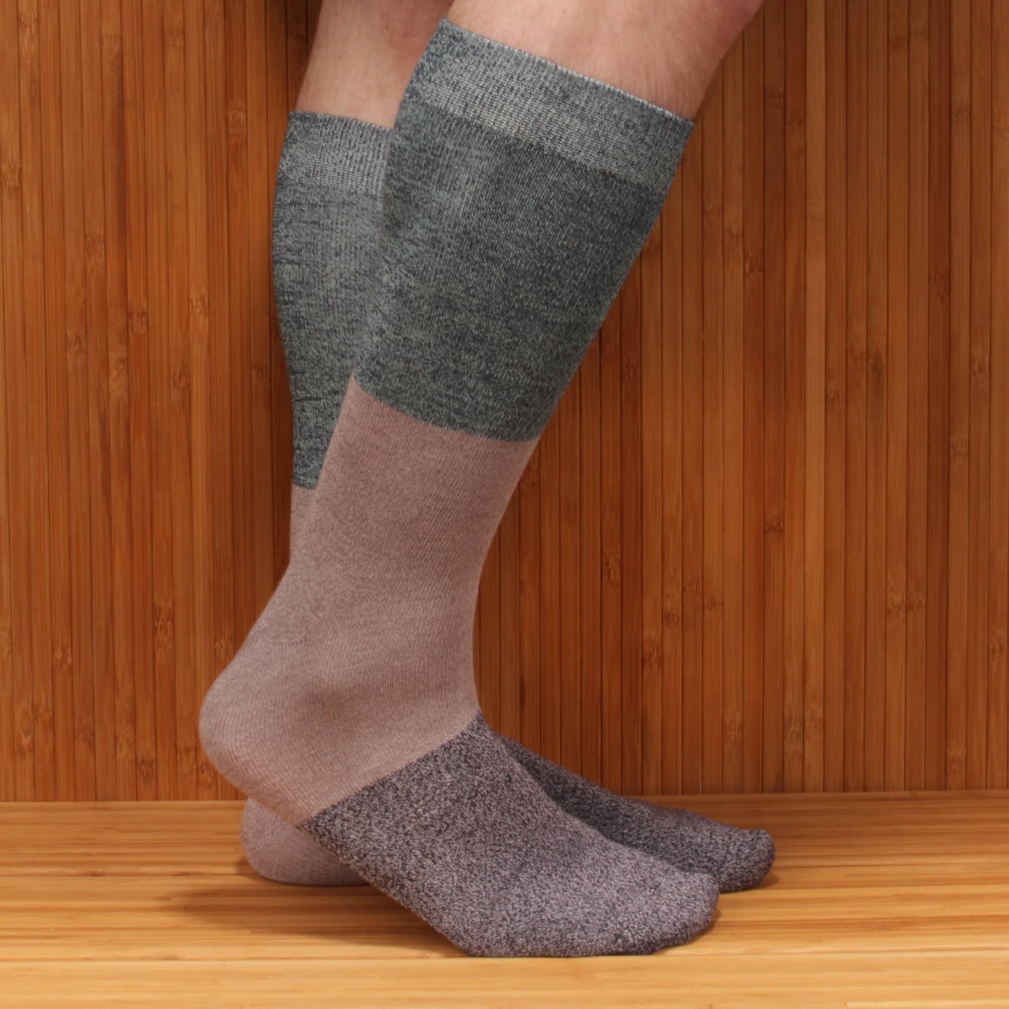 Men's Bamboo Vintage Casual Crew 3 Color Stripe Socks - Image 8