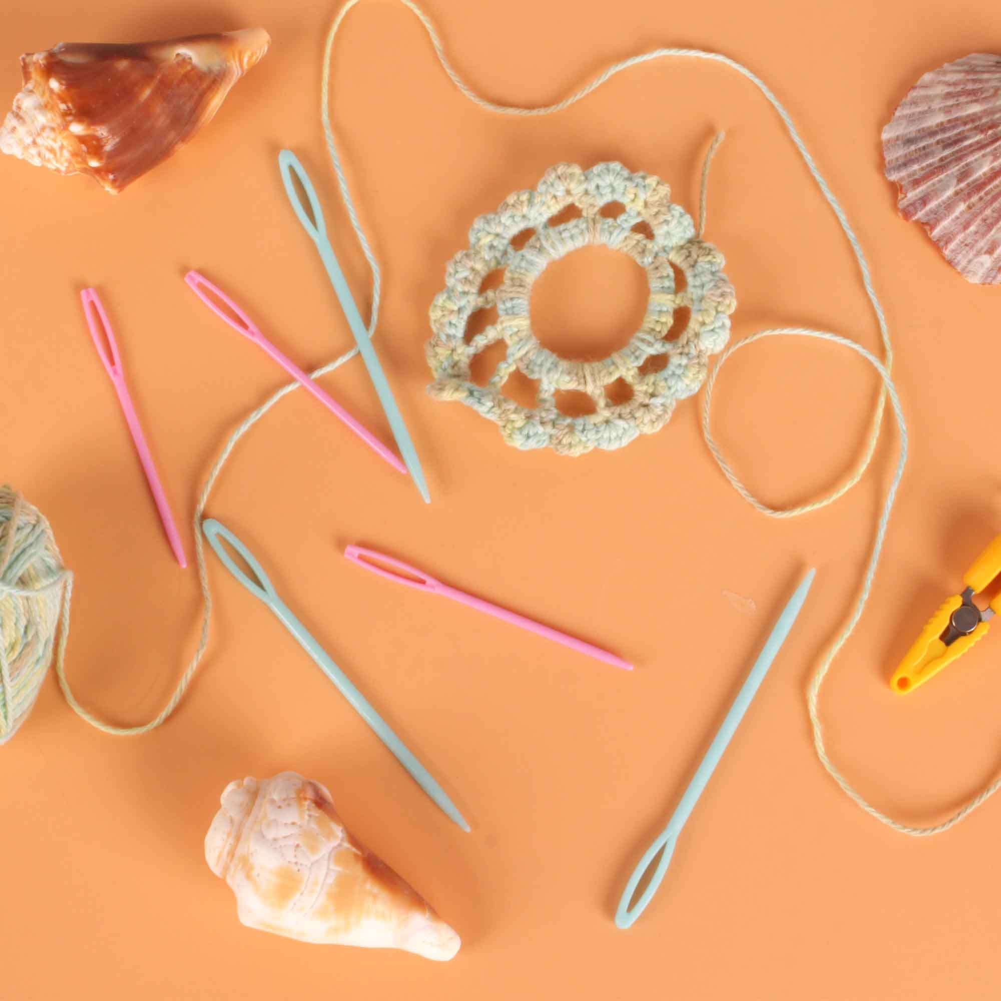 Plastic Darning Needle Set - Image 2