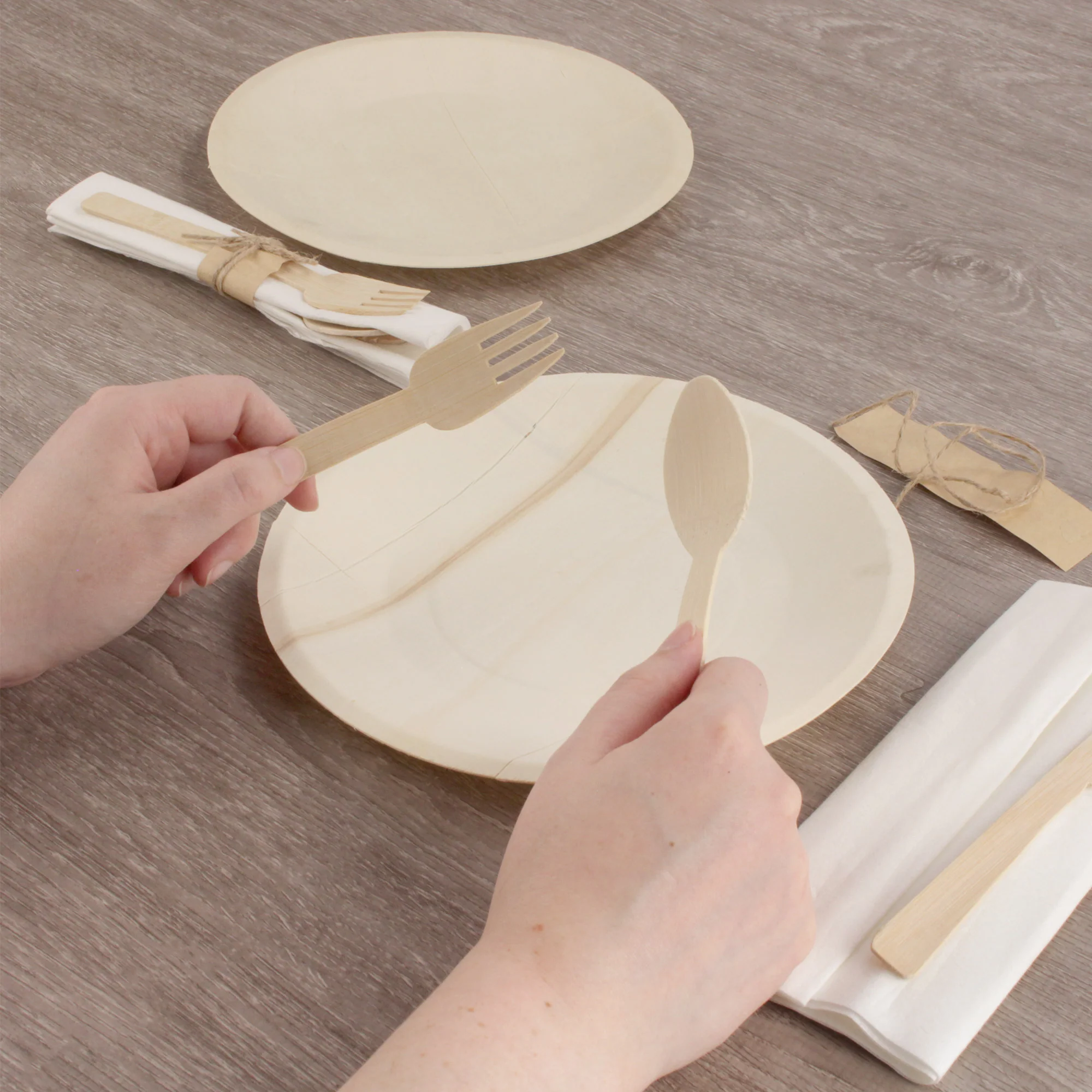 Disposable Bamboo Veneer Twine Tied Utensil Set - Image 4