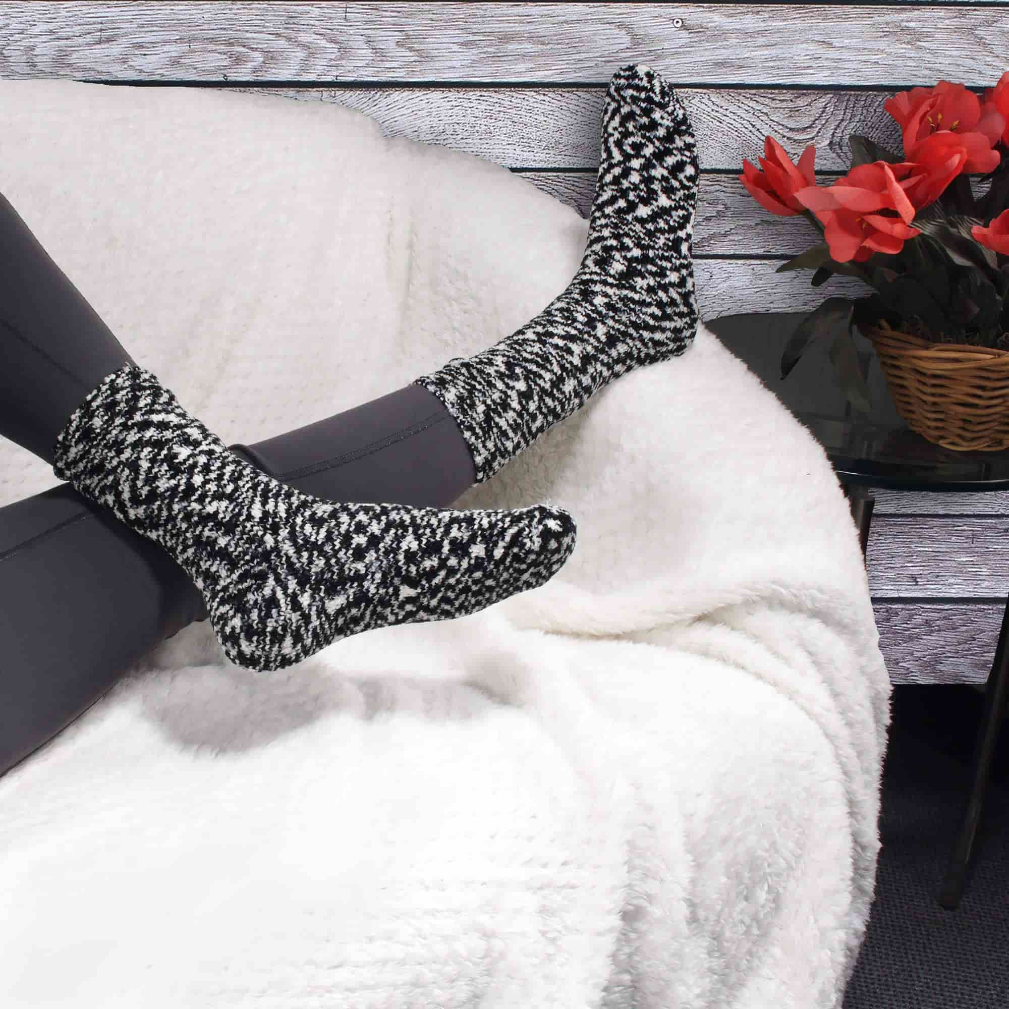 Women's Vintage Chenille Knit Socks - Image 2