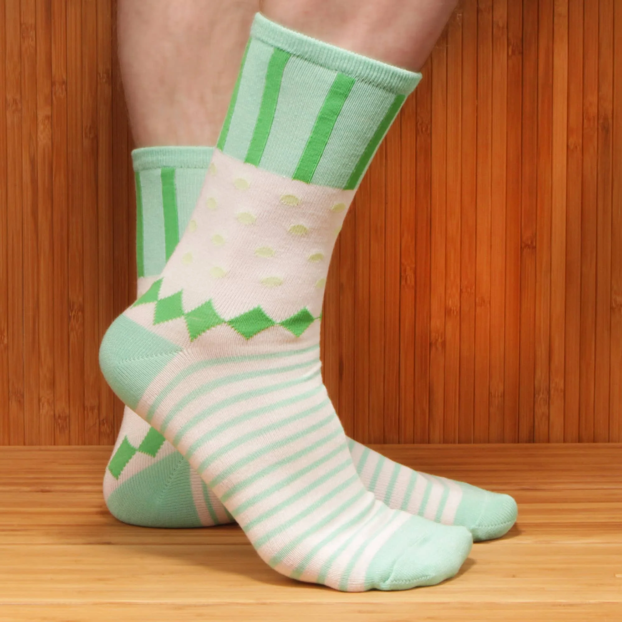 Women's Bamboo Colorful Polka Dot Stripe Socks: 6 Pairs - Image 3