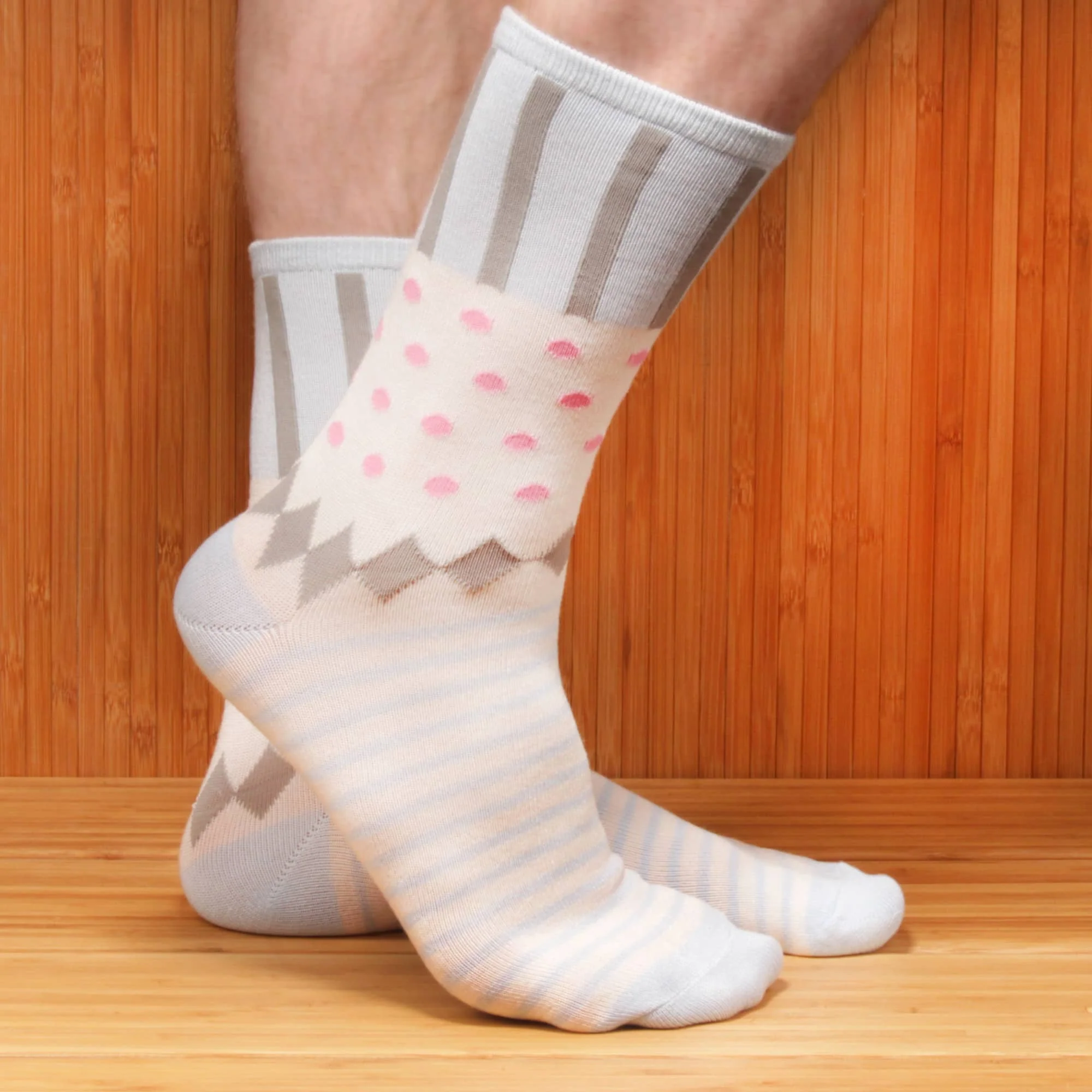 Women's Bamboo Colorful Polka Dot Stripe Socks: 6 Pairs - Image 4