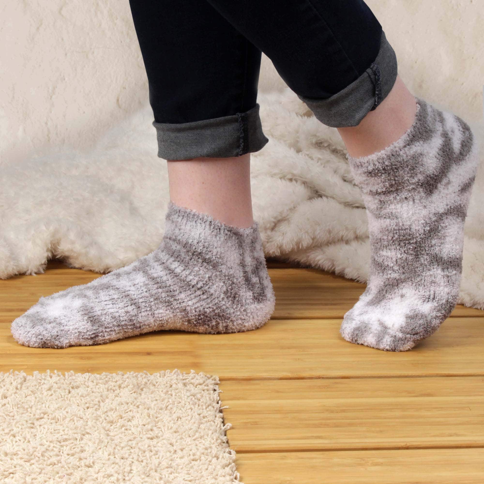 Women's Fuzzy Warm Fluffy Tie-Dye Colorful Ankle Socks - Image 3