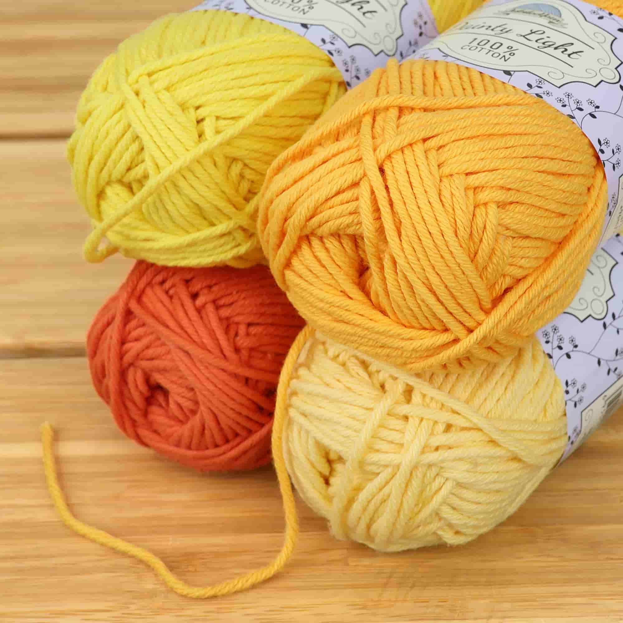 Dainty Light Yarn - Image 3