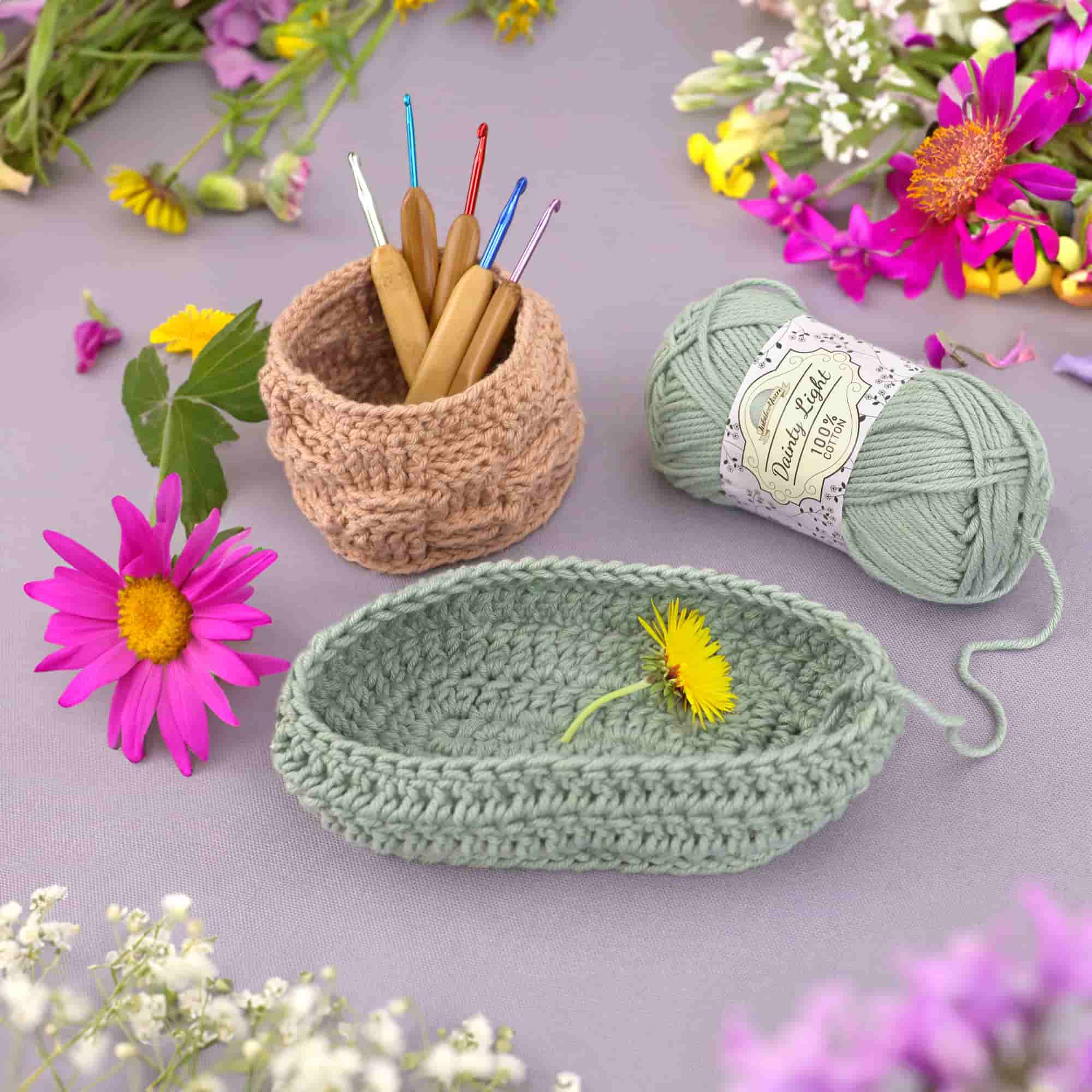 Dainty Light Yarn - Image 4
